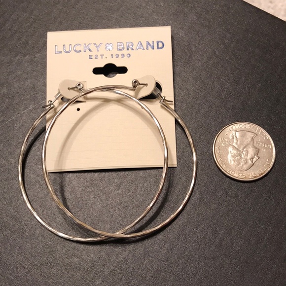 LAST PAIR!! NEW big hammered silver hoop earrings - Picture 4 of 8